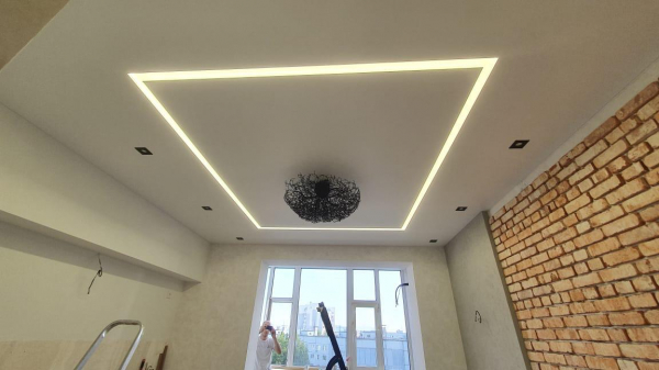 Наша работа - натяжной потолок на кухню