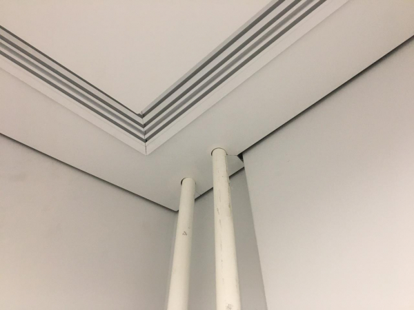 Ниша для штор в потолке