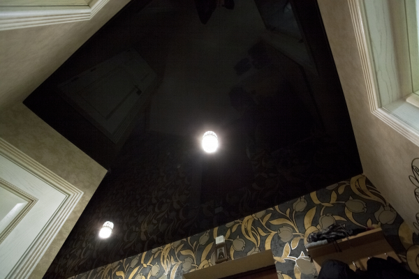 Глянцевые натяжные потолки в Улан-Удэ